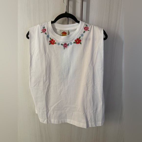 FARM Rio Cross Stitch Flowers Off-White T Shirt NWT - Picture 7 of 7